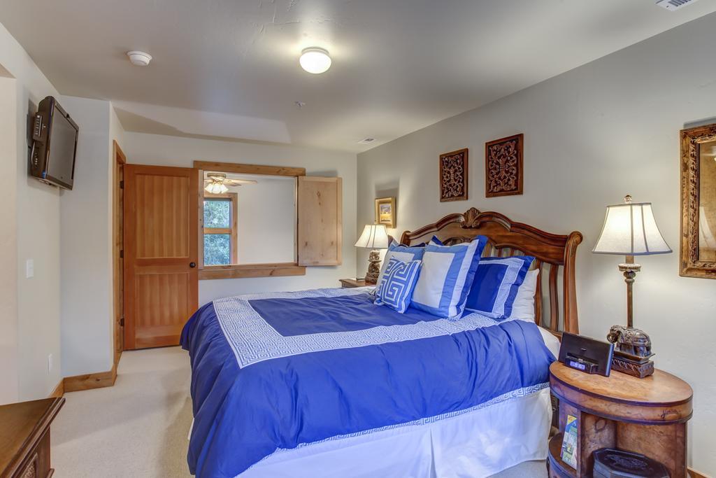 Portico Villa Park City Værelse billede